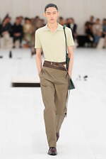 ロエベ 2025年春夏メンズコレクション - シルエットと質感の豊かさの追求｜写真77