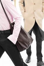 ロエベ 2025年春夏メンズコレクション - シルエットと質感の豊かさの追求｜写真87