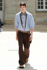 カラー 2025年春夏コレクション - 穏やかに溶け込むコントラスト｜写真1