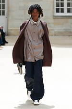 カラー 2025年春夏コレクション - 穏やかに溶け込むコントラスト｜写真21