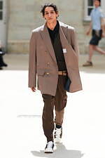 カラー 2025年春夏コレクション - 穏やかに溶け込むコントラスト｜写真25