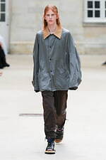 カラー 2025年春夏コレクション - 穏やかに溶け込むコントラスト｜写真41