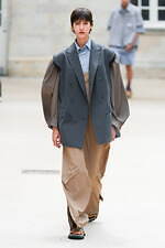 カラー 2025年春夏コレクション - 穏やかに溶け込むコントラスト｜写真58