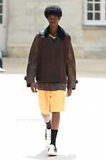 カラー 2025年春夏コレクション - 穏やかに溶け込むコントラスト｜写真66