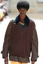 カラー 2025年春夏コレクション - 穏やかに溶け込むコントラスト｜写真67