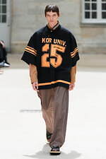 カラー 2025年春夏コレクション - 穏やかに溶け込むコントラスト｜写真70