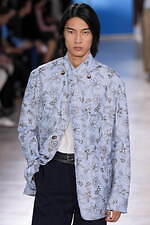 エルメス 2025年夏メンズコレクション - 軽快と洗練、心地よく流れる均衡｜写真17