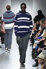 ホワイトマウンテニアリング 2025年春夏コレクション - 機能性とデザイン性の交錯｜写真35