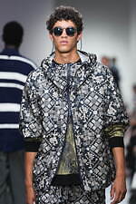 ホワイトマウンテニアリング 2025年春夏コレクション - 機能性とデザイン性の交錯｜写真37