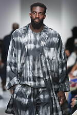 ホワイトマウンテニアリング 2025年春夏コレクション - 機能性とデザイン性の交錯｜写真46