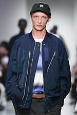 ホワイトマウンテニアリング 2025年春夏コレクション - 機能性とデザイン性の交錯｜写真51