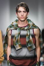 ホワイトマウンテニアリング 2025年春夏コレクション - 機能性とデザイン性の交錯｜写真61