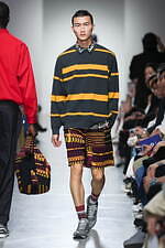 ホワイトマウンテニアリング 2025年春夏コレクション - 機能性とデザイン性の交錯｜写真65