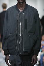 ホワイトマウンテニアリング 2025年春夏コレクション - 機能性とデザイン性の交錯｜写真83