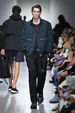 ホワイトマウンテニアリング 2025年春夏コレクション - 機能性とデザイン性の交錯｜写真87