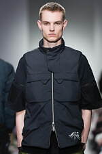 ホワイトマウンテニアリング 2025年春夏コレクション - 機能性とデザイン性の交錯｜写真90