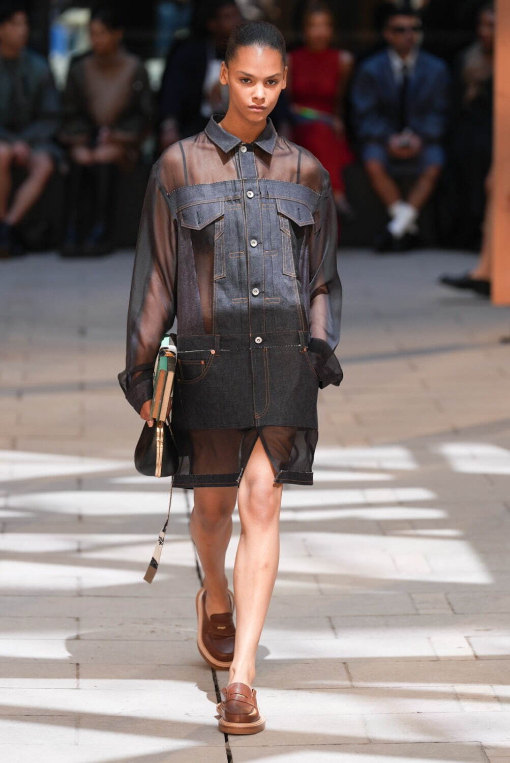 サカイ(sacai) 2025年春夏ウィメンズ&メンズコレクション