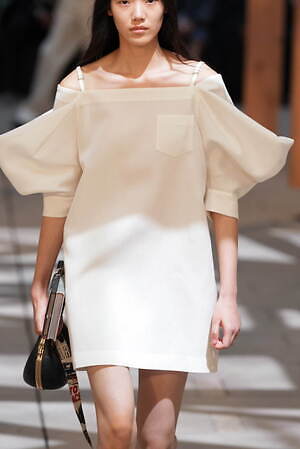 sacai 2025年春夏コレクション - 対比が織りなすダイナミズム｜写真10