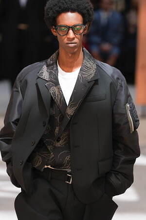 sacai 2025年春夏コレクション - 対比が織りなすダイナミズム｜写真32