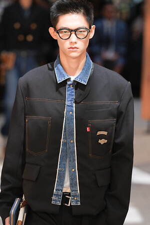 sacai 2025年春夏コレクション - 対比が織りなすダイナミズム｜写真49
