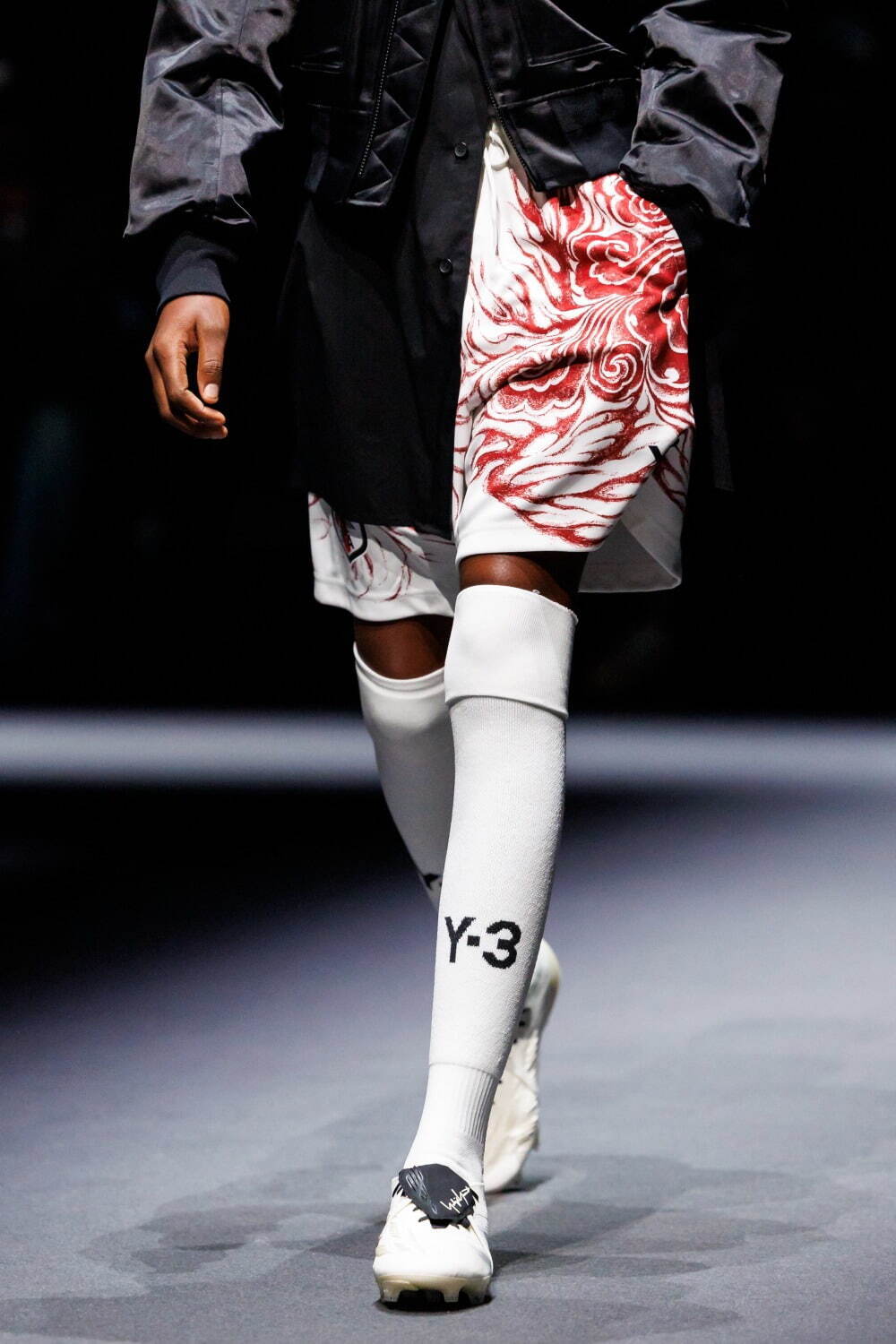 Y-3×サッカー日本代表“炎”テーマのユニフォーム、ホームはダークネイビー＆アウェイは白を基調に｜写真50
