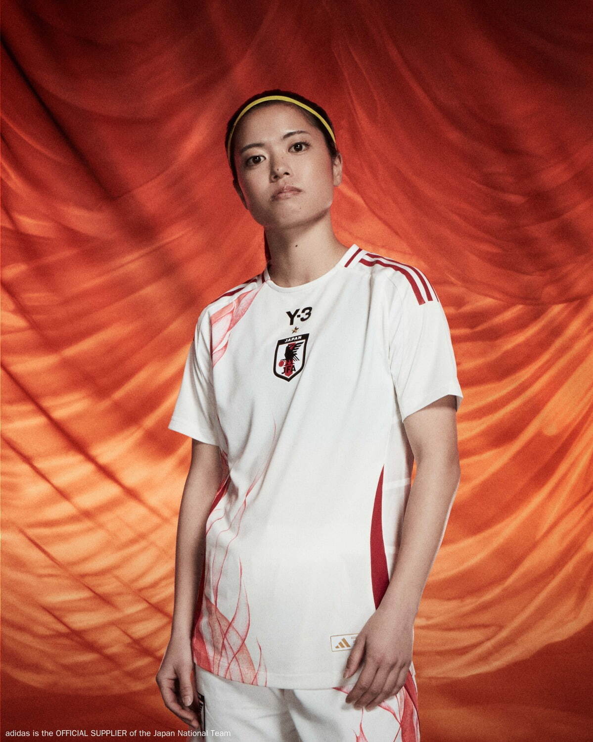 Y-3×サッカー日本代表“炎”テーマのユニフォーム、ホームはダークネイビー＆アウェイは白を基調に｜写真8