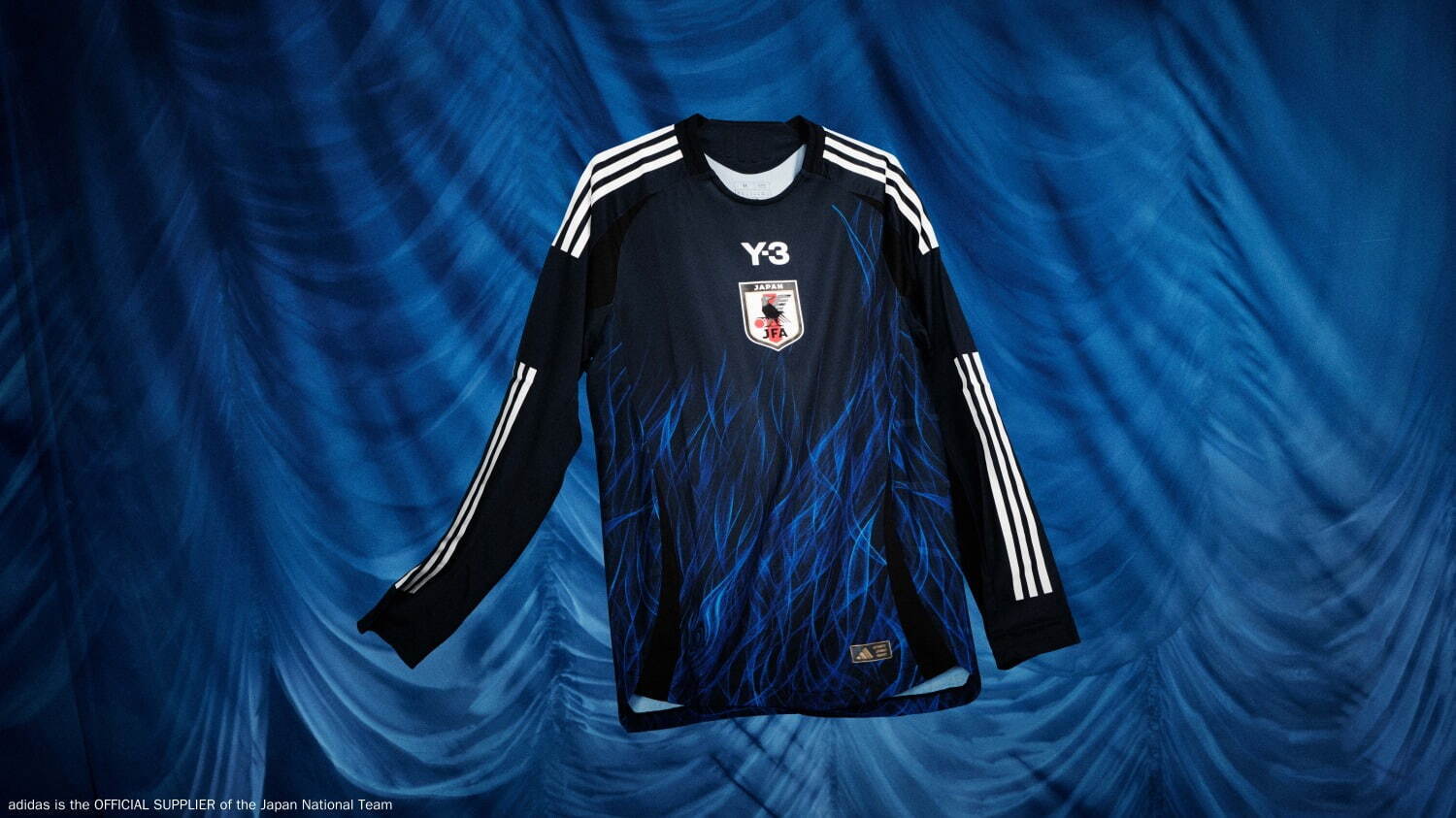 Y-3×サッカー日本代表“炎”テーマのユニフォーム、ホームはダークネイビー＆アウェイは白を基調に｜写真24