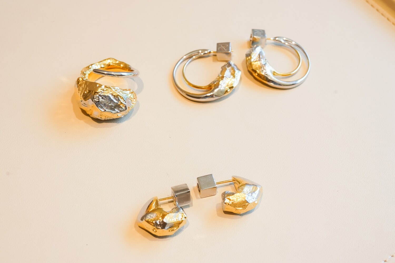 Polene ポレーヌ　Eroz ピュスピアス　ゴールド　ジュエリー　ピアス Polène | ピアス - Eroz - 24Kゴールドメッキ
