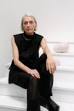 アモーメント(AMOMENTO) 2025年リゾートウィメンズ&メンズコレクション  - 写真3