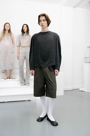 アモーメント(AMOMENTO) 2025年リゾートウィメンズ&メンズコレクション  - 写真14