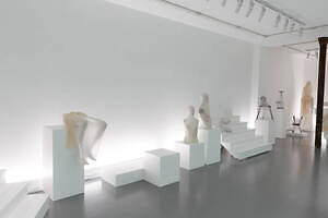 アモーメント(AMOMENTO) 2025年リゾートウィメンズ&メンズコレクション  - 写真18