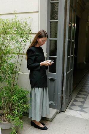 アモーメント(AMOMENTO) 2025年リゾートウィメンズ&メンズコレクション  - 写真21