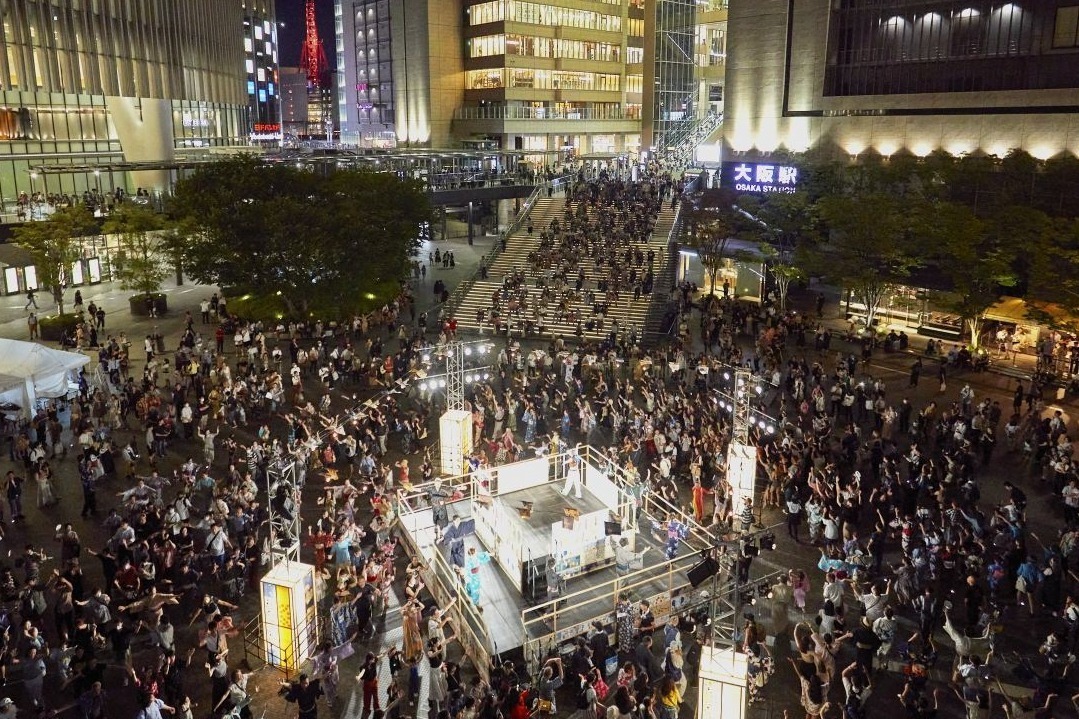 大阪「梅田ゆかた祭2024」盆踊りや輪投げ＆射的などの縁日ゲーム、子どもから大人まで楽しめる夏祭り