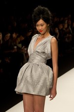 英国の大御所ポール コステロの最新コレクション - 2011年春夏 ロンドン・ファッション・ウィーク｜写真6