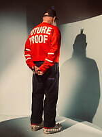 ウォルター ヴァン ベイレンドンク×ジースター、“テープで繋いだ”ドット柄デニムジャケット｜写真21