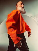 ウォルター ヴァン ベイレンドンク×ジースター、“テープで繋いだ”ドット柄デニムジャケット｜写真20