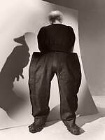 ウォルター ヴァン ベイレンドンク×ジースター、“テープで繋いだ”ドット柄デニムジャケット｜写真16