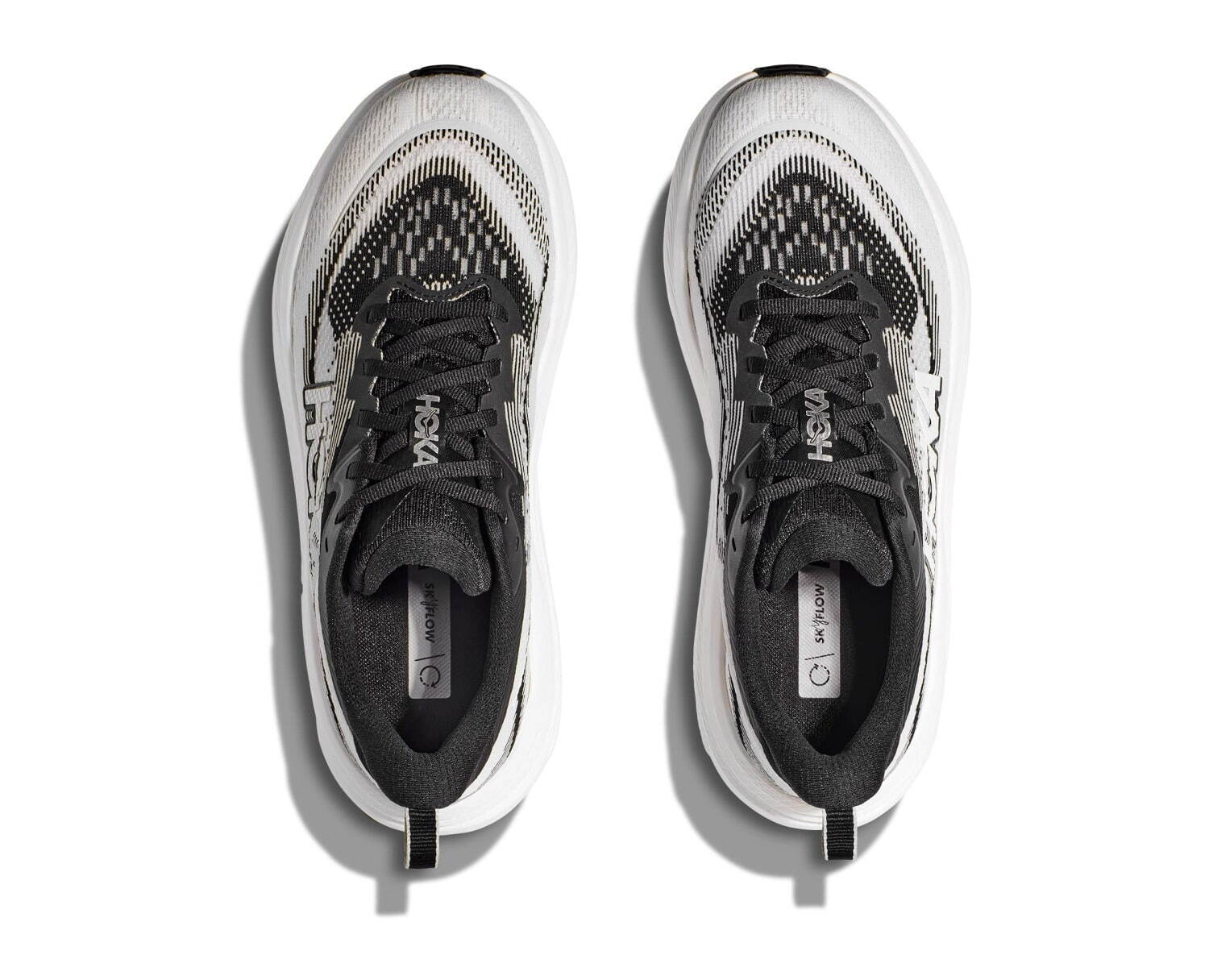 ヨドバシ.com - ホカ HOKA スカイフロージャケット SKYFLOW JACKET 1141671 (BLK)ブラック Sサイズ  [ランニングウェア ウィンドブレーカー レディース] 通販【全品無料配達】
