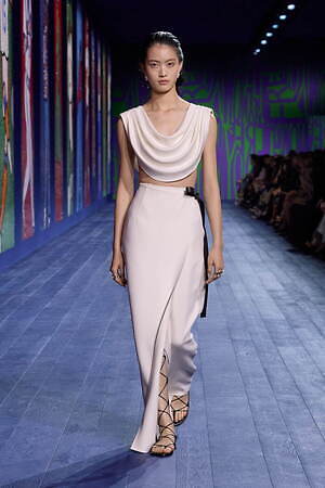 ディオール オートクチュール(DIOR  Haute Couture) 2024-25年秋冬ウィメンズコレクション  - 写真20