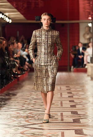 シャネル オートクチュール(CHANEL Haute Couture) 2024-25年秋冬ウィメンズコレクション  - 写真16