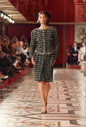 シャネル オートクチュール(CHANEL Haute Couture) 2024-25年秋冬ウィメンズコレクション  - 写真17