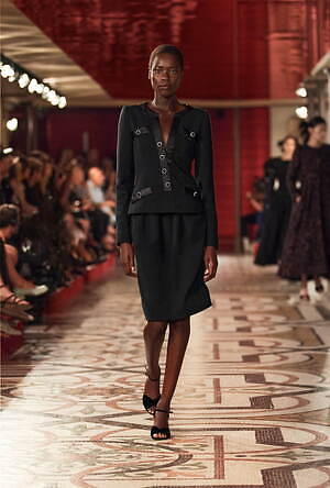 シャネル オートクチュール(CHANEL Haute Couture) 2024-25年秋冬ウィメンズコレクション  - 写真29