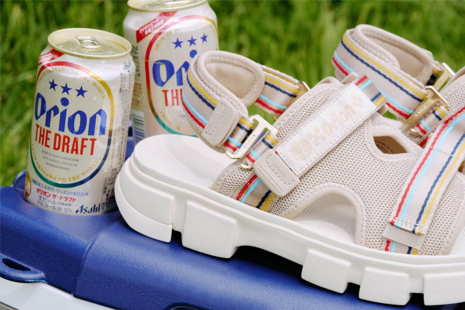 シャカ×オリオンビールのコラボサンダル「オリオン ザ・ドラフト