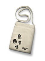 ドクターマーチンの厚底クリーパーシューズ、ガンメタルバックル×スタッズ散りばめたレザーアッパー｜写真5