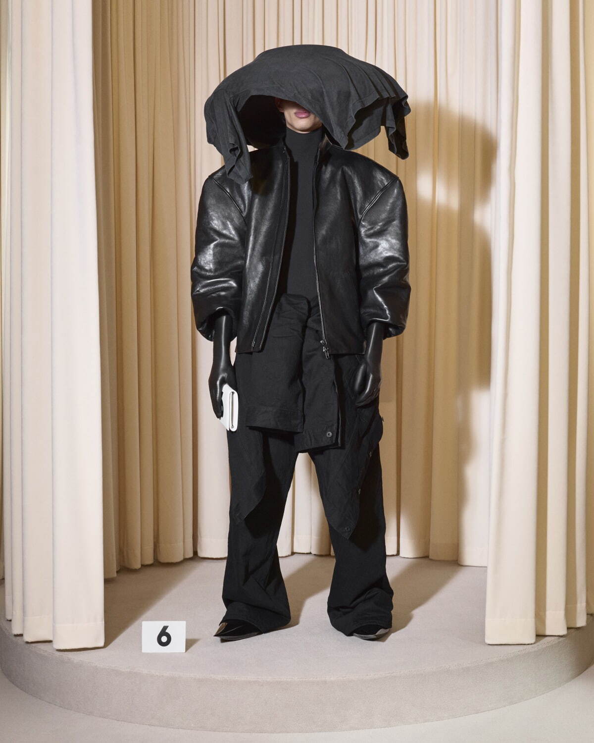 バレンシアガ クチュール 2024-25年秋冬<span>コレクション</span> - 写真6