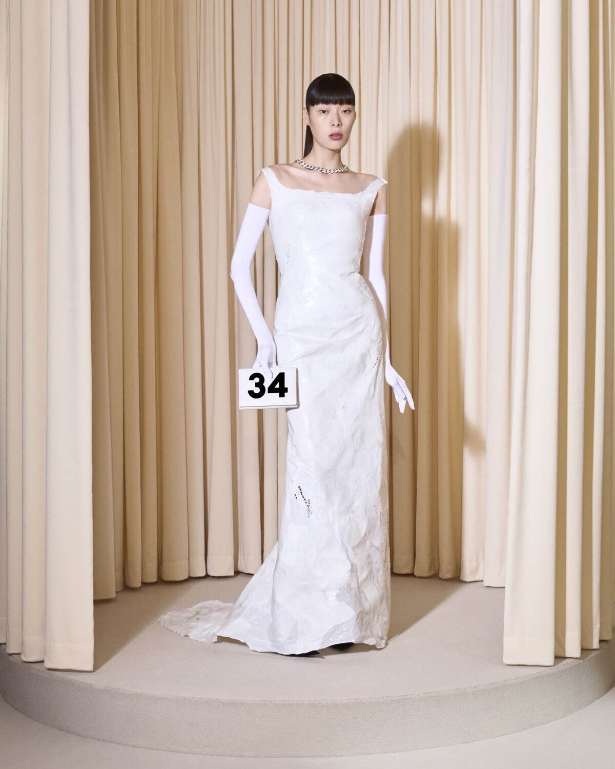 バレンシアガ クチュール 2024-25年秋冬<span>コレクション</span> - 写真34