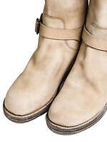 タカヒロミヤシタザソロイスト．×グイディのコラボシューズ、クラシックなエンジニアブーツを再解釈｜写真36