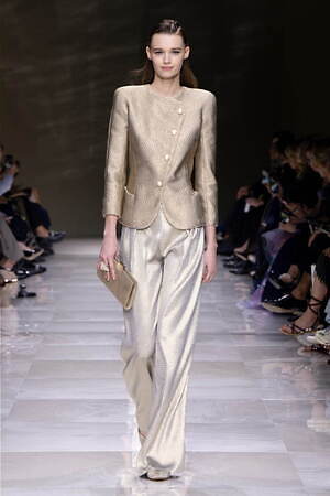 ジョルジオ アルマーニ プリヴェ(GIORGIO ARMANI PRIVÉ) 2024-25年秋冬ウィメンズコレクション  - 写真3