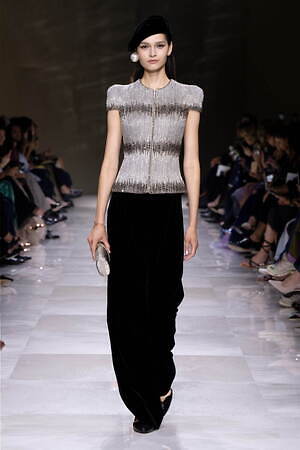 ジョルジオ アルマーニ プリヴェ(GIORGIO ARMANI PRIVÉ) 2024-25年秋冬ウィメンズコレクション  - 写真10