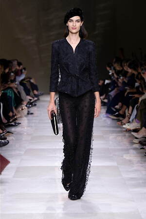 ジョルジオ アルマーニ プリヴェ(GIORGIO ARMANI PRIVÉ) 2024-25年秋冬ウィメンズコレクション  - 写真19